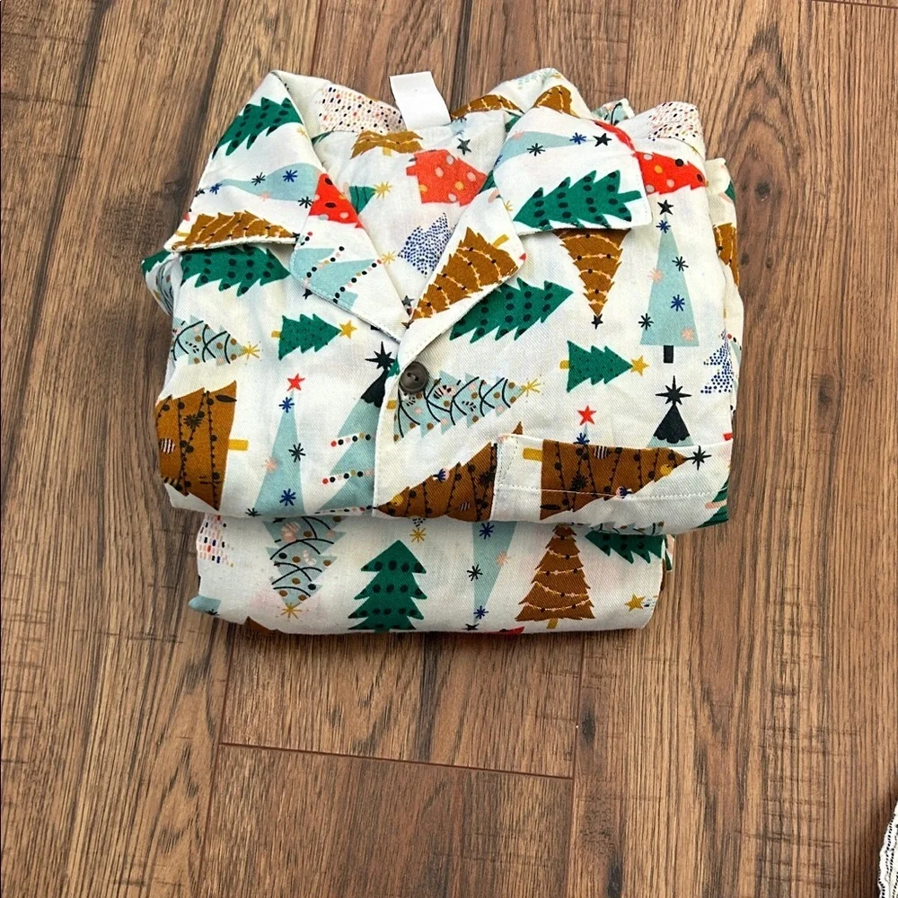 Old Navy Christmas Jammies Set